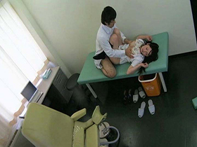 小児科医による卑猥行為の流出映像4時間2　12人　サンプル画像11